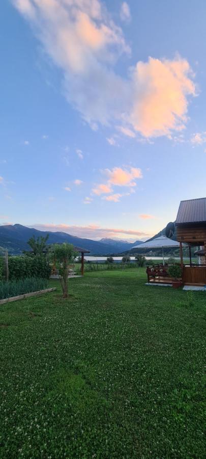 The Lake Breeze Bay Plav Esterno foto